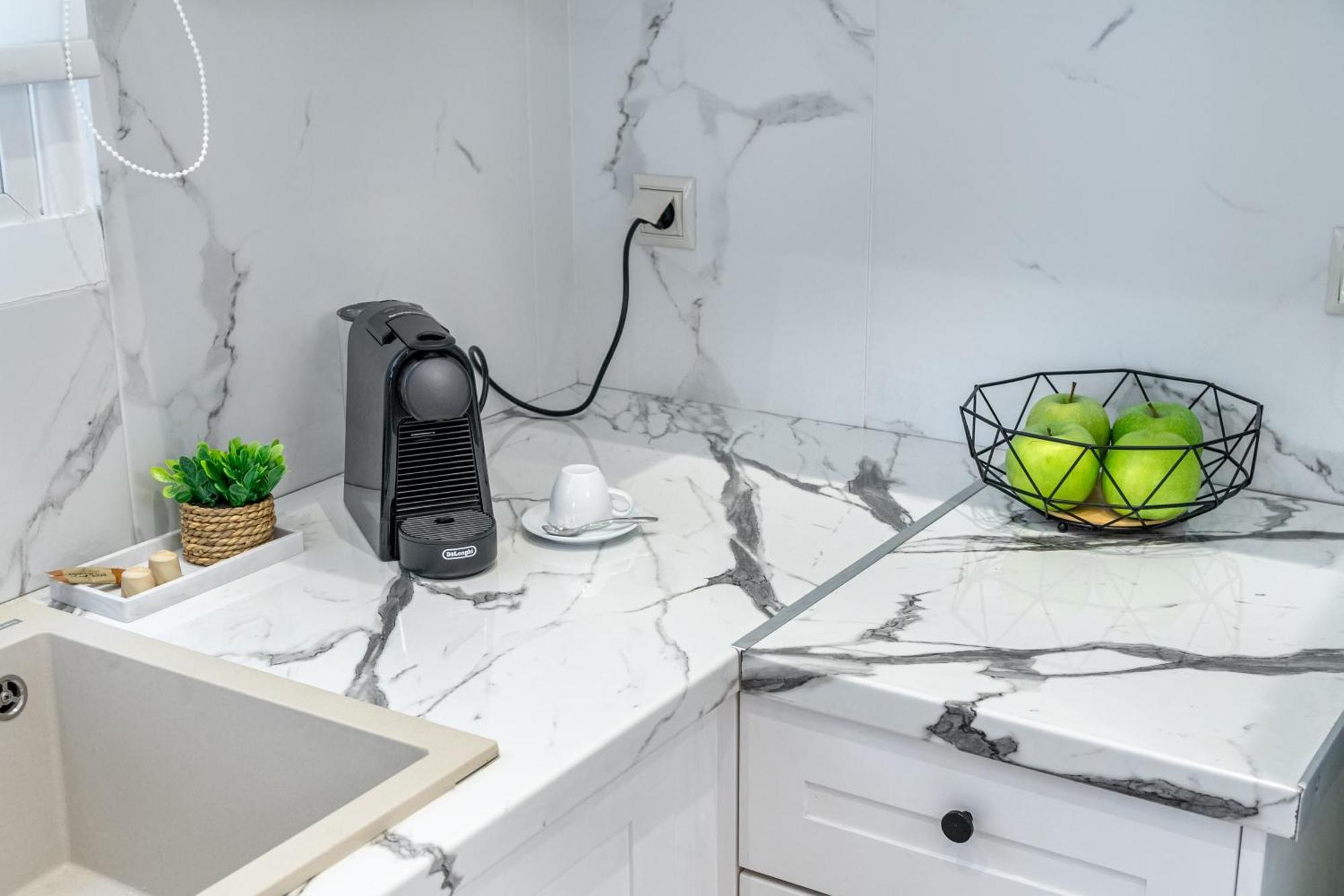 Unique Koukaki Three Bedroom Suite Athènes Extérieur photo